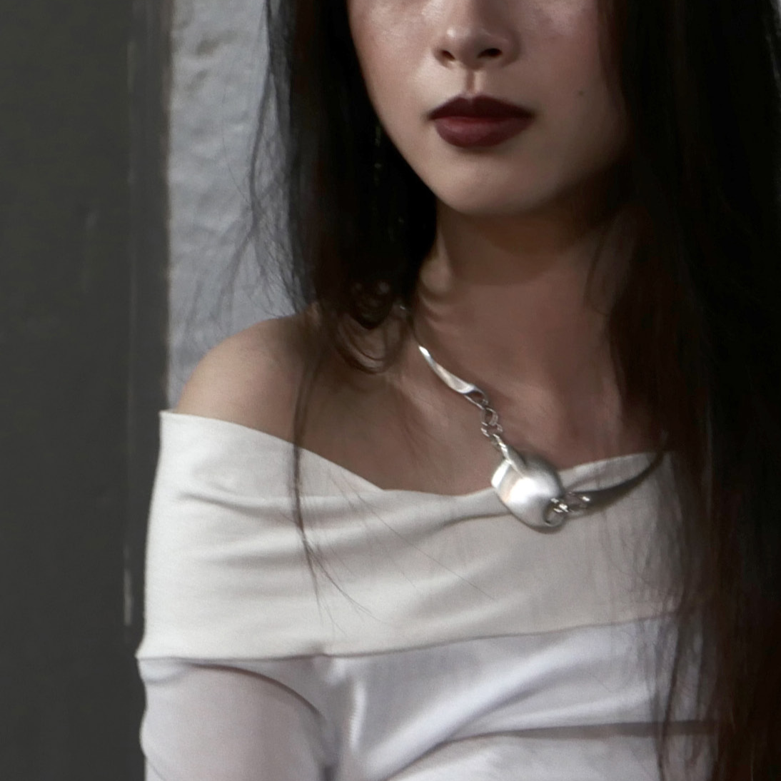 Whetstone Scoop Enlace Necklace