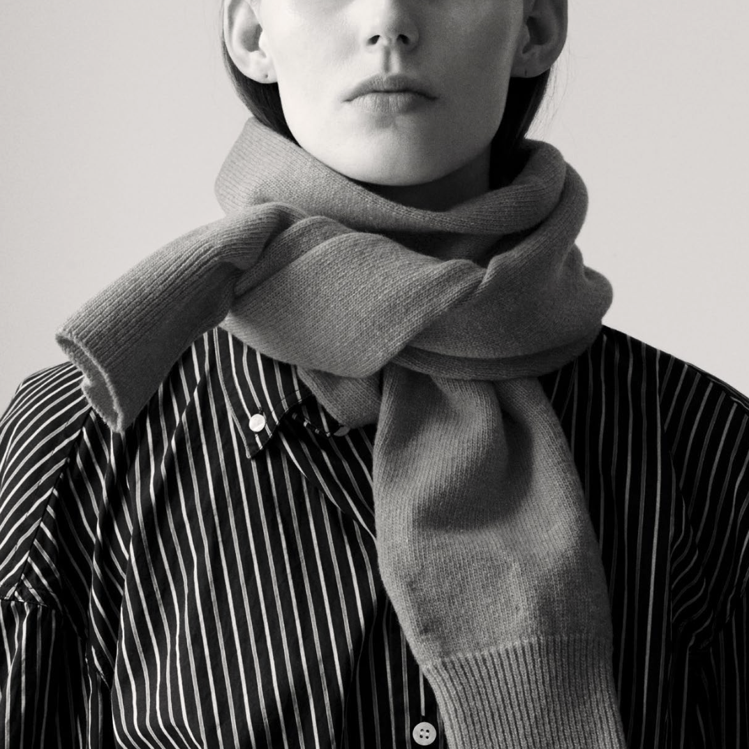 D'heygere Sweater Sleeve Scarf