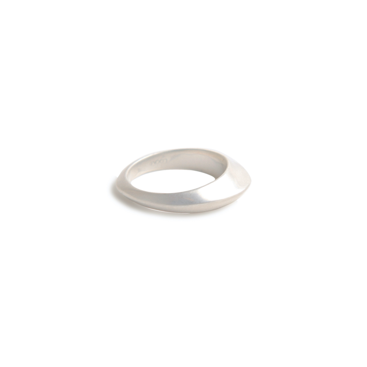 Loom Structural Crease Ring
