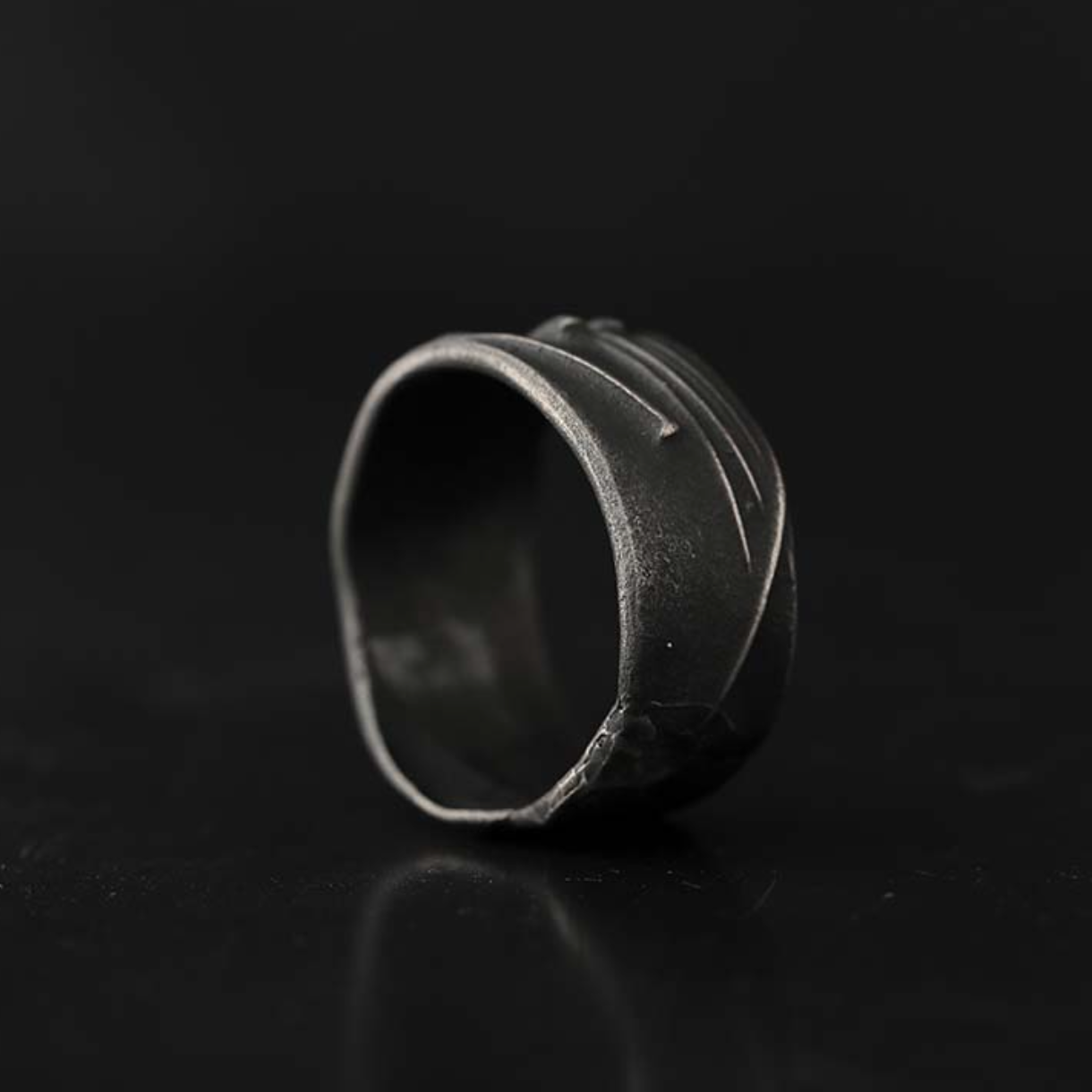 Detaj Pin Medium Ring