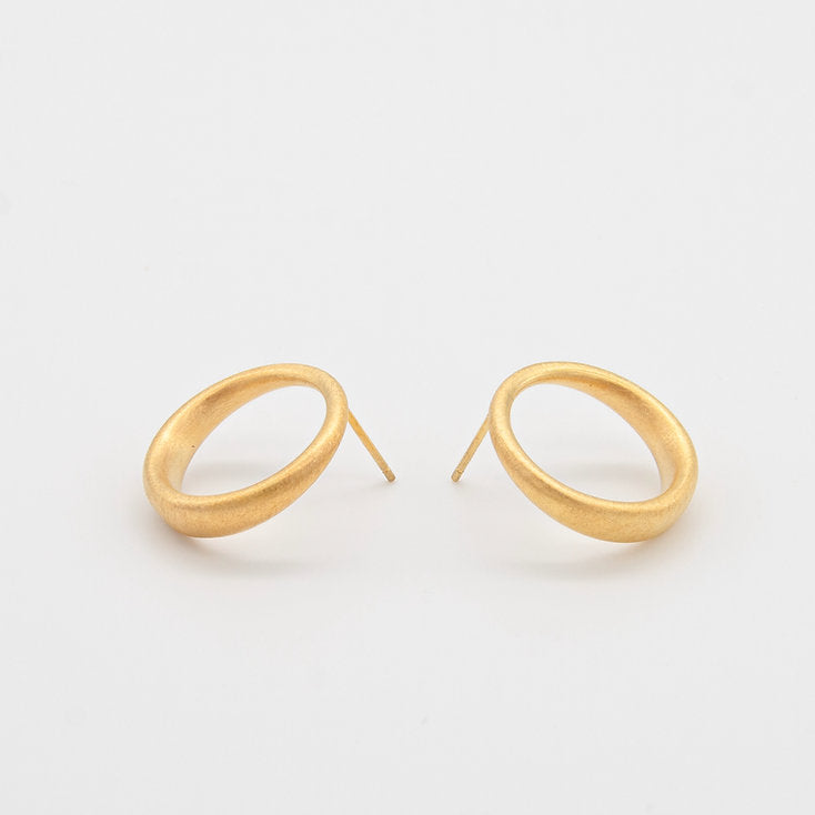 Sheng Zhang Curved Curves Framed Circle Earrings