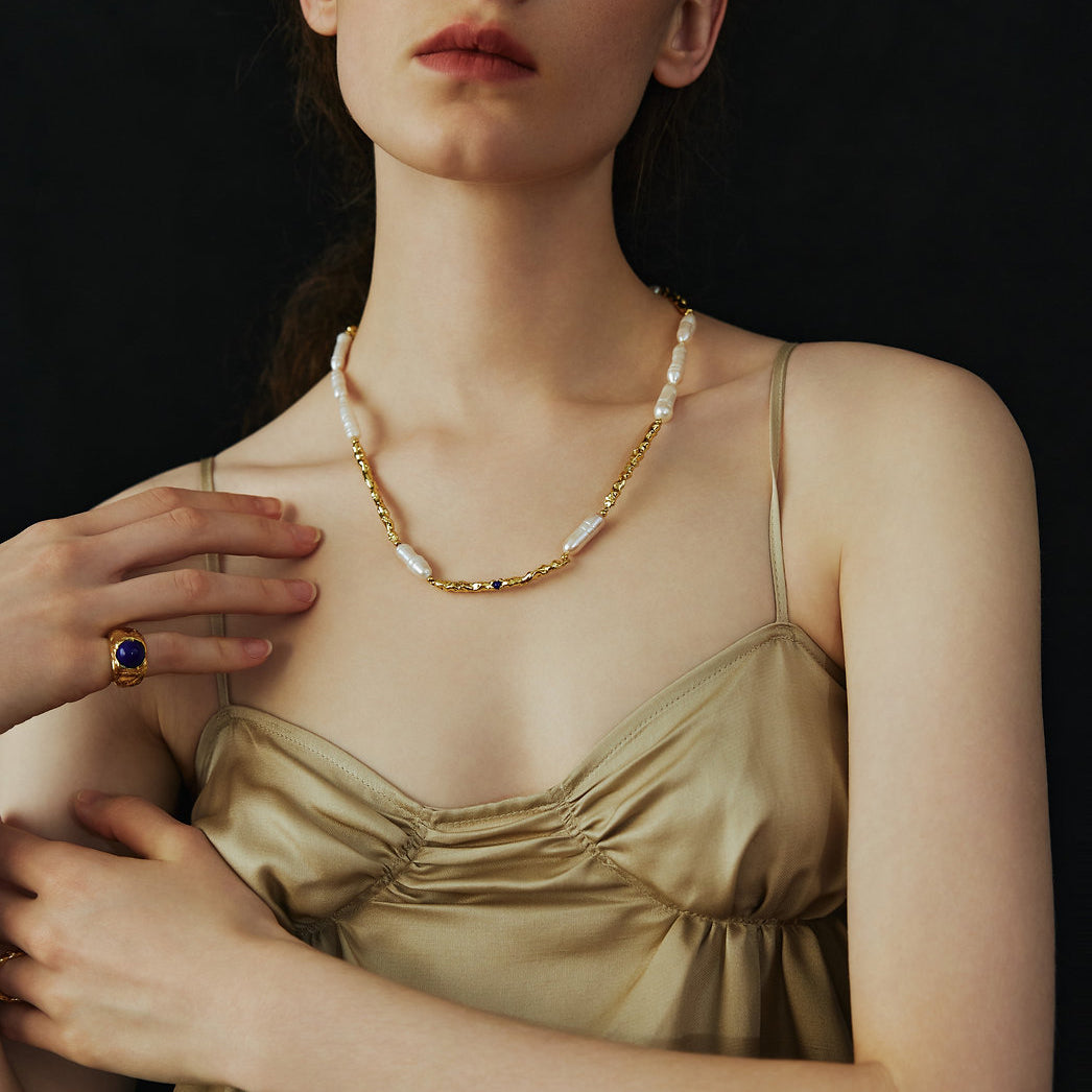 RoundFace Twinkling Necklace