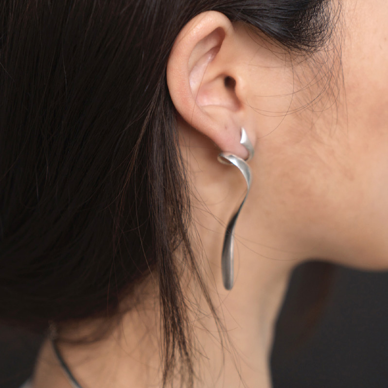 Whetstone Scoop Spiral Flow Earrings