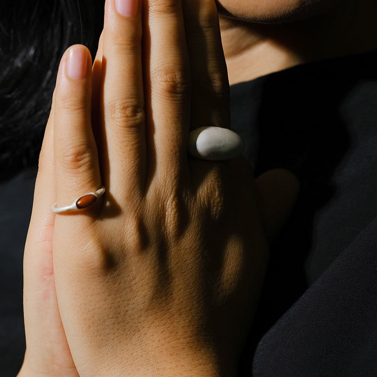 QIQI Dusk Amber Ring