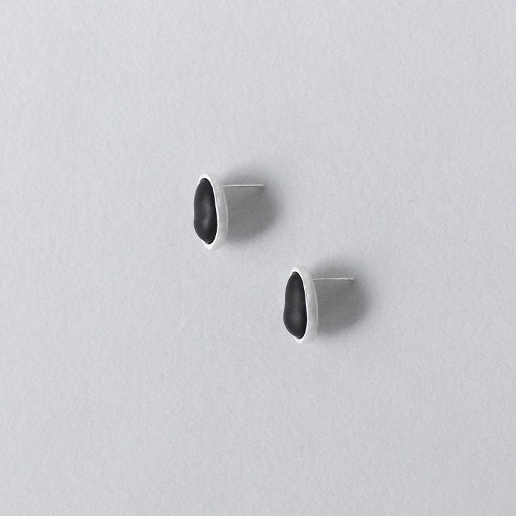 QIQI Contour Small Ebony Wood Earrings