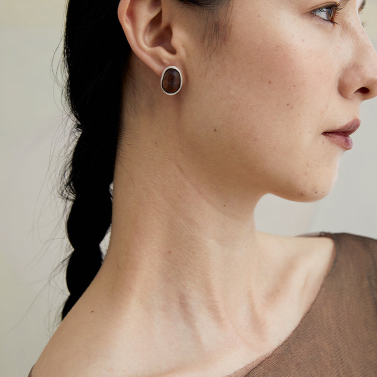 QIQI Contour Small Zebra Wood Earrings