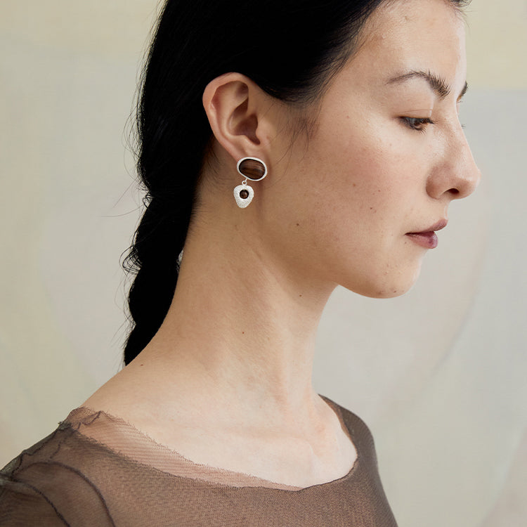 QIQI Pip Mismatch Earrings in Zebra Wood