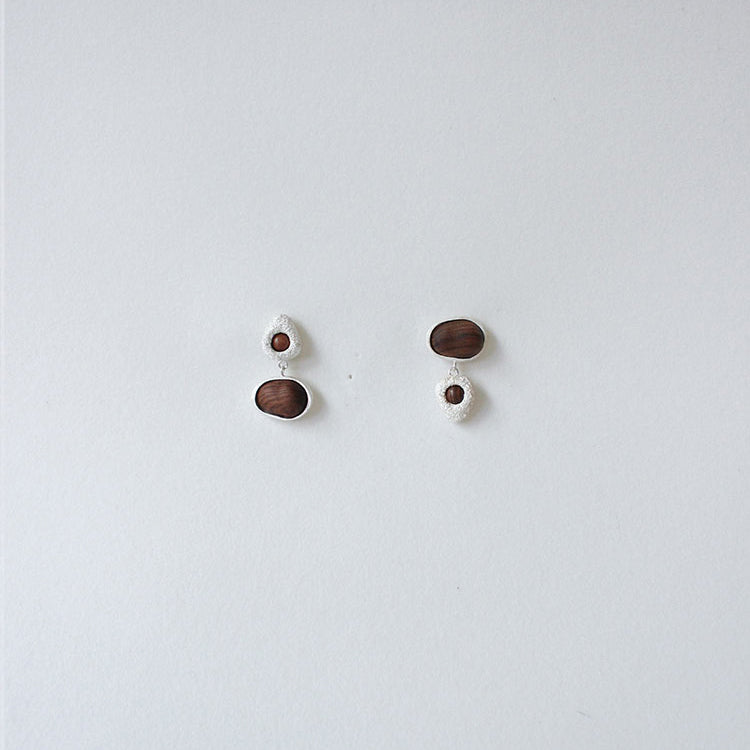 QIQI Pip Mismatch Earrings in Zebra Wood