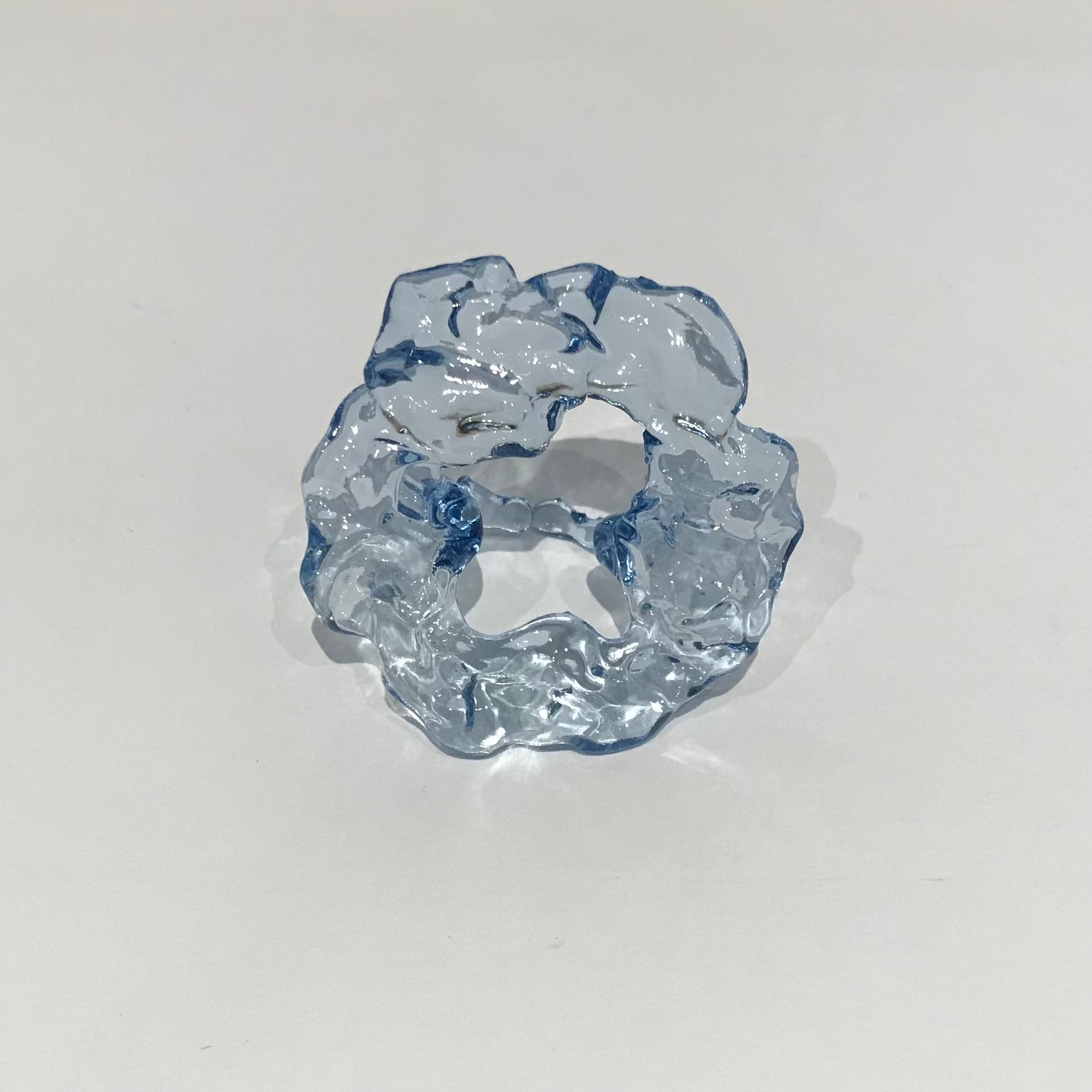 Sphinxy Diamond Fossil Resin Round Ring