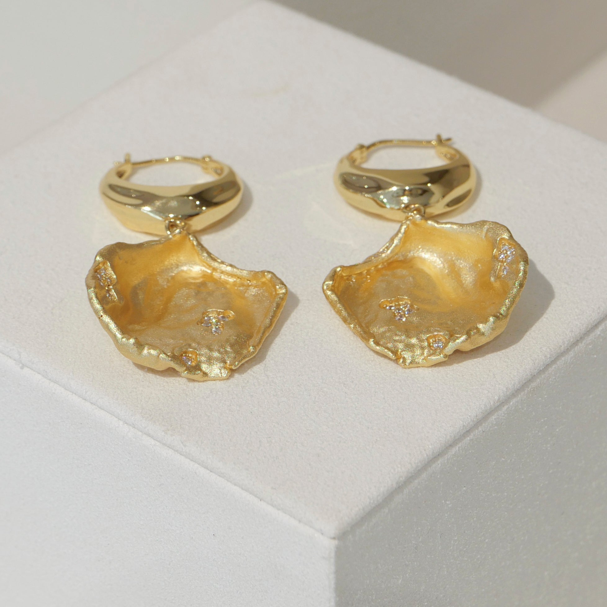 Missfitte Dusty Petal Earrings.