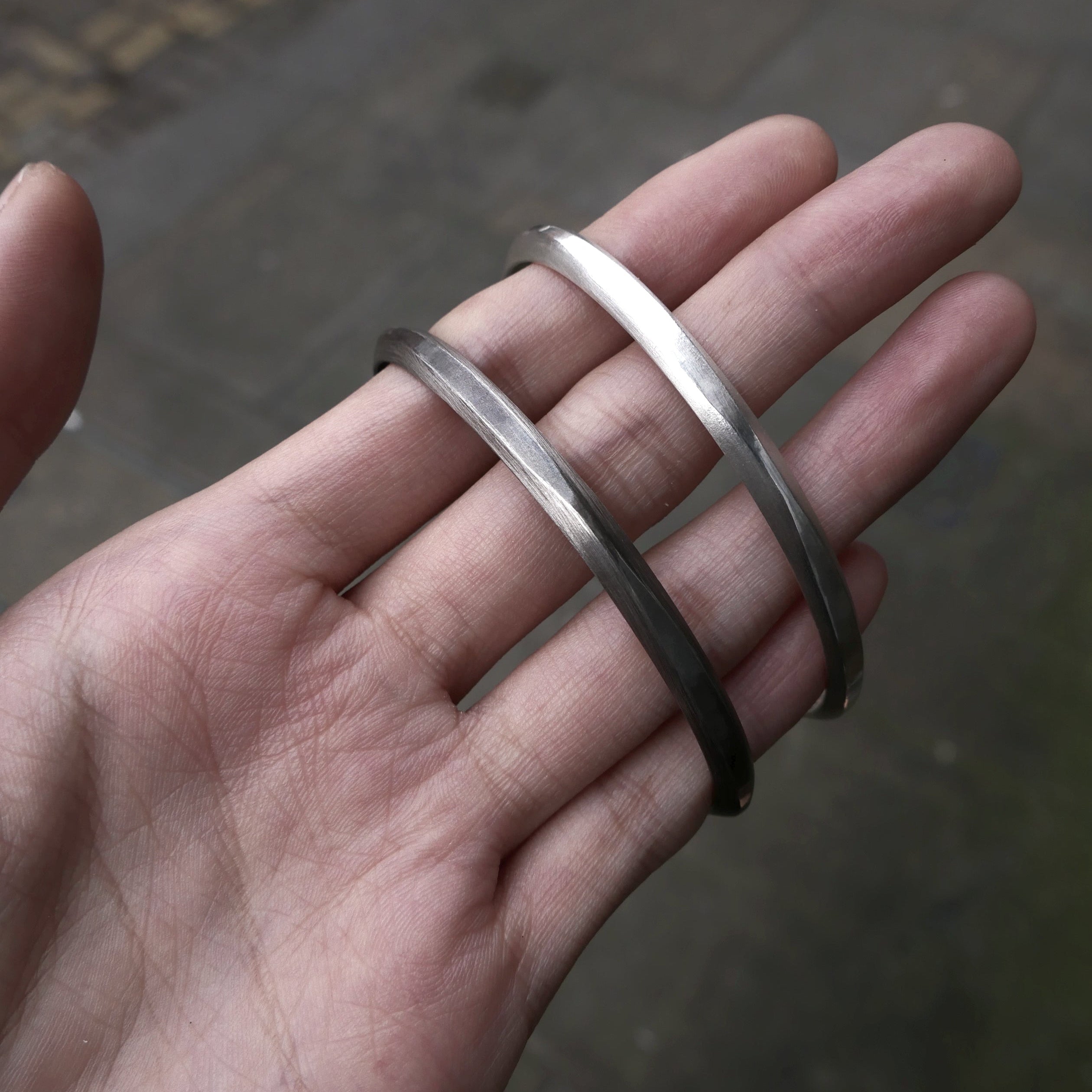 Whetstone Scoop Trifold Bangle