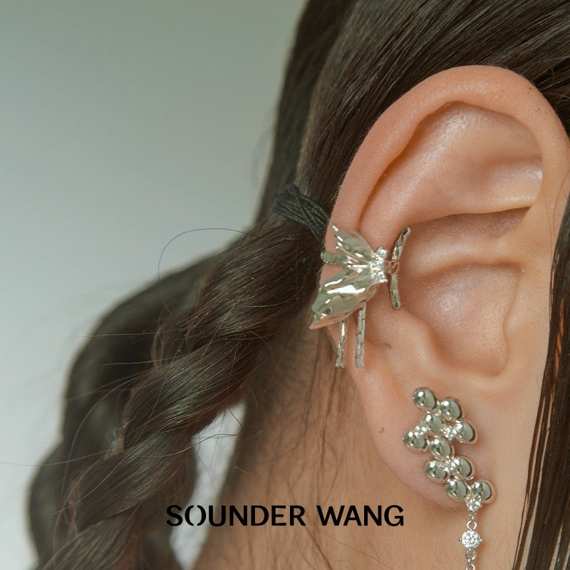 Sounder Wang Butterfly Ear Cuff
