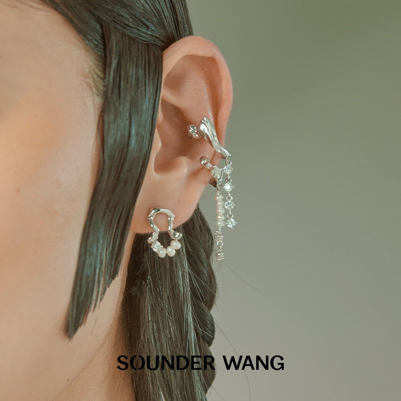 Sounder Wang Pearl Ear Cuff