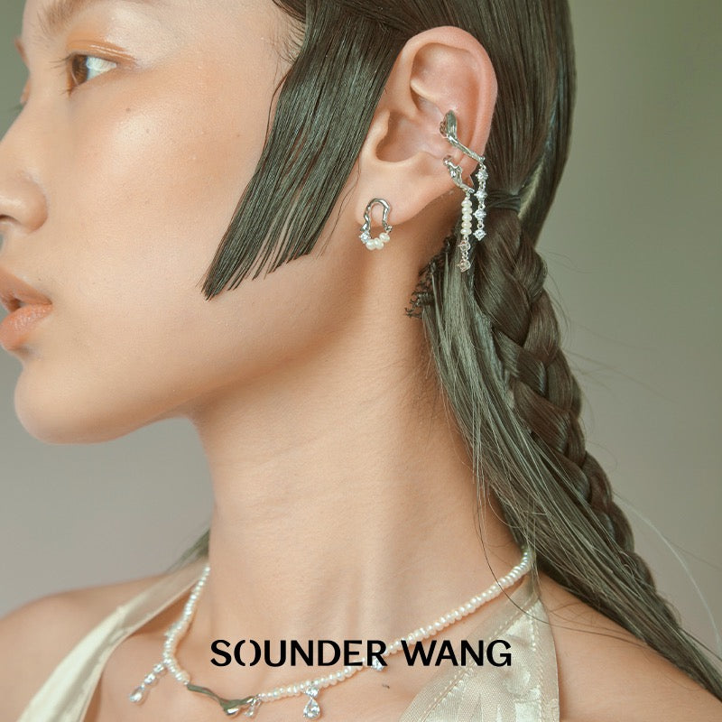 Sounder Wang Pearl Ear Cuff