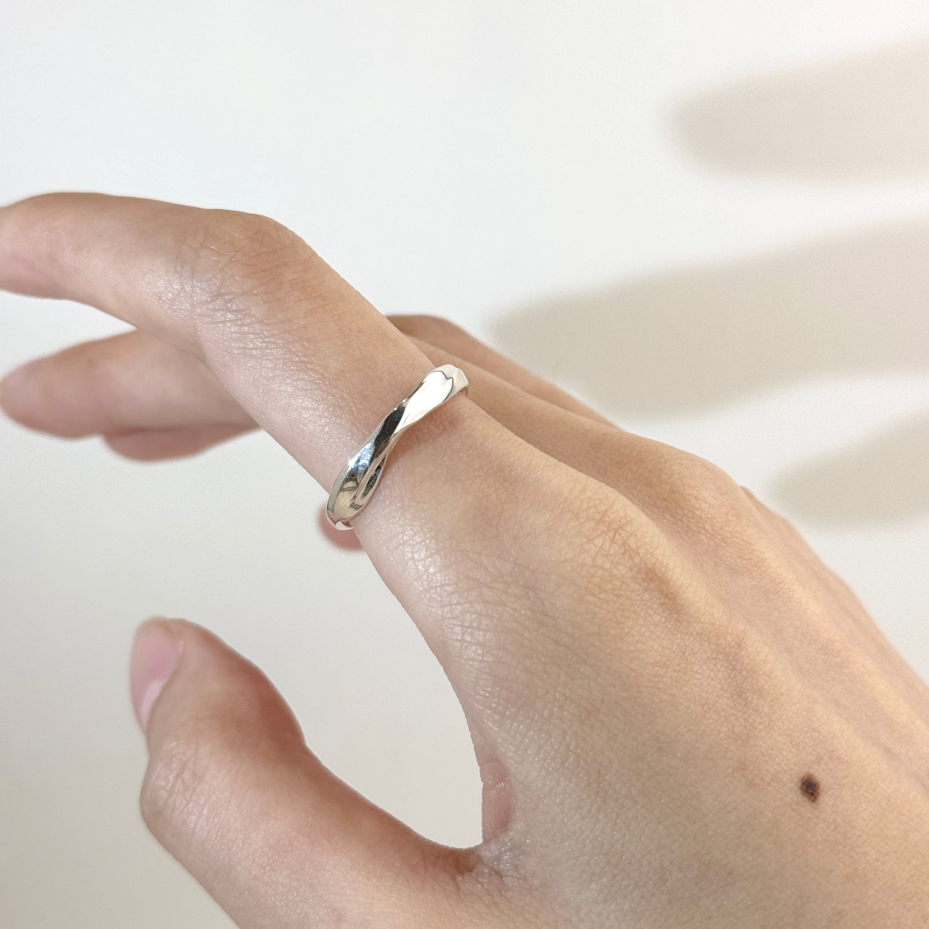 Alsolike x Whetstone Eternal Circle Open Ring