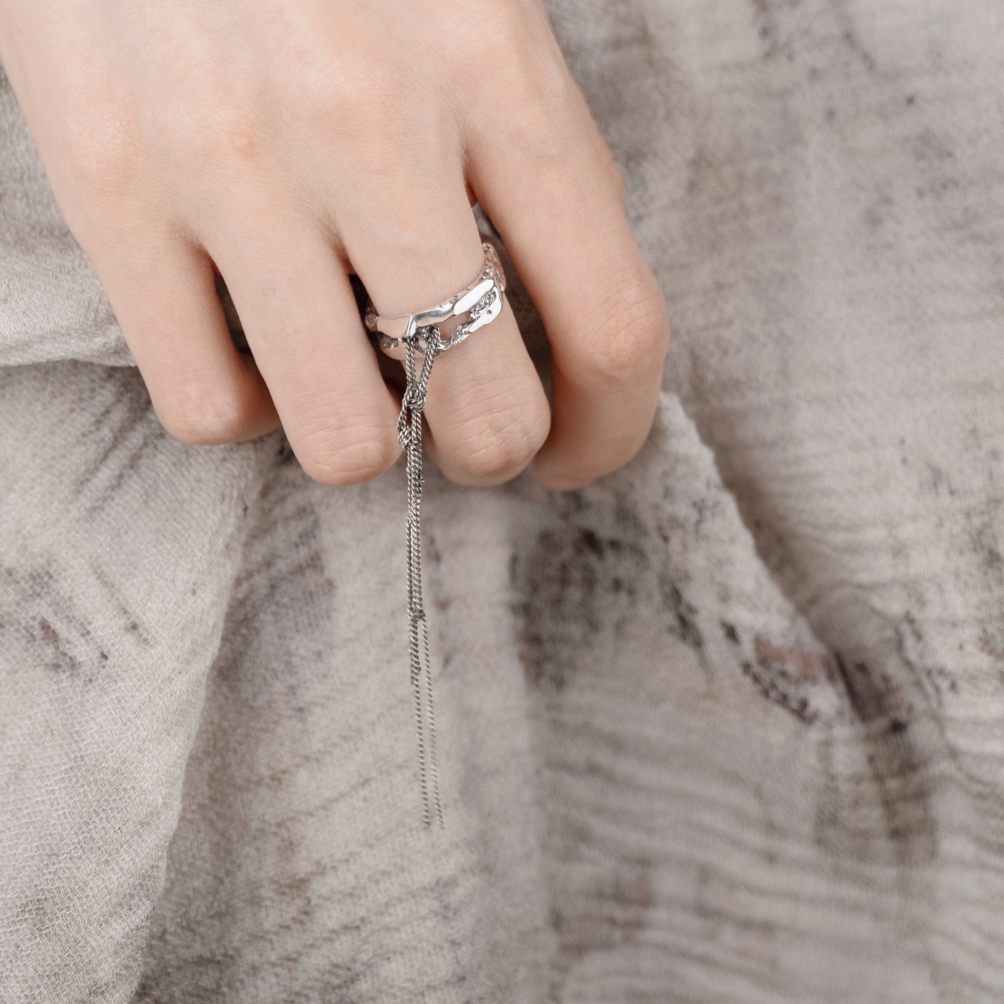 Empress47 Cut-out Tassel Ring