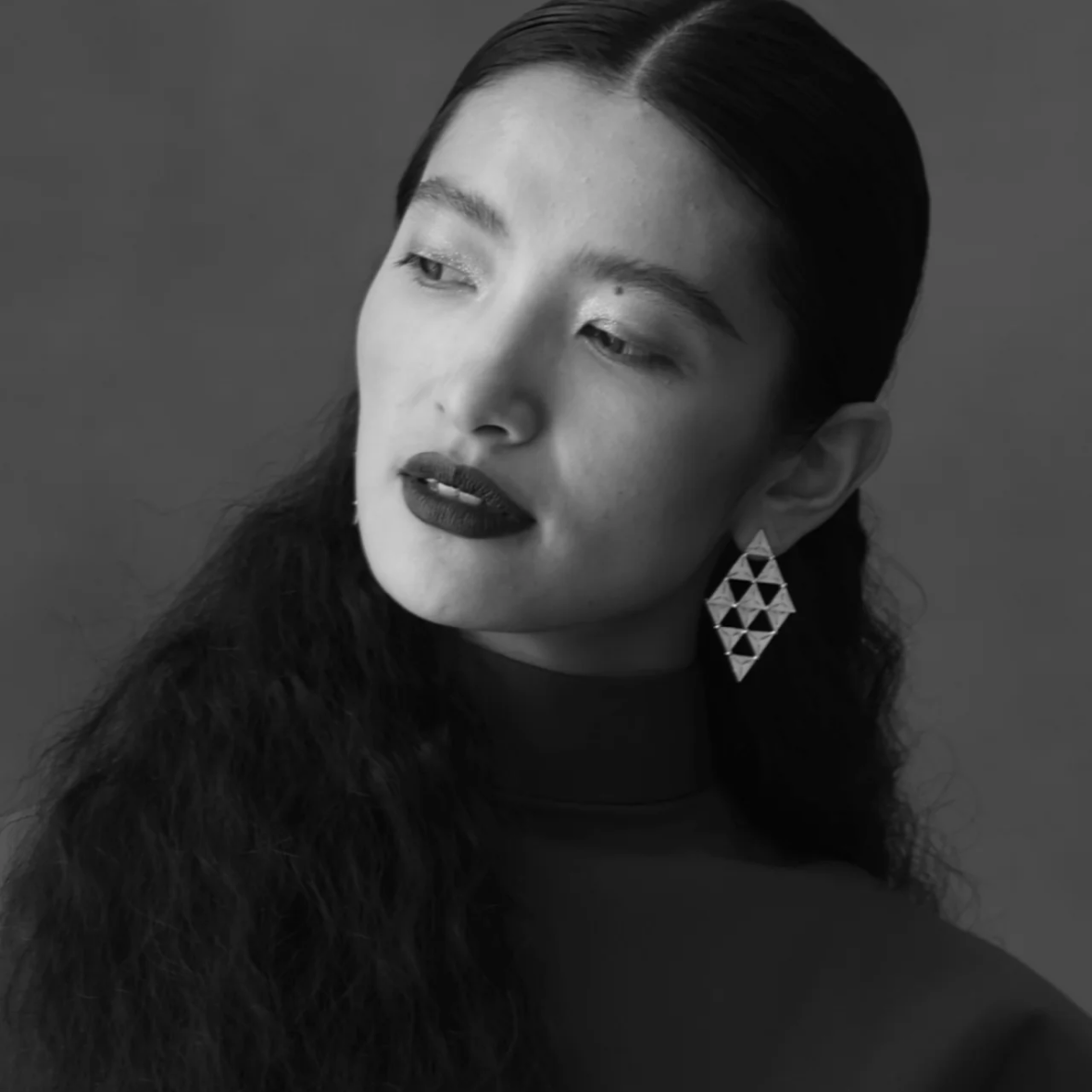 Cen 3³ Rhombus Earrings