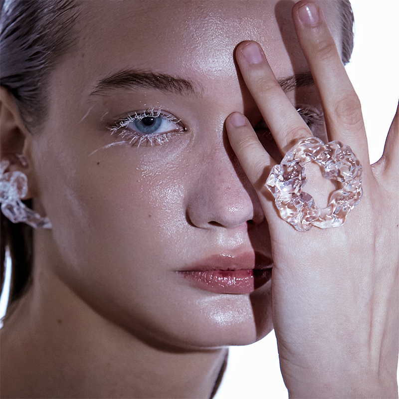 Sphinxy Diamond Fossil Resin Round Ring