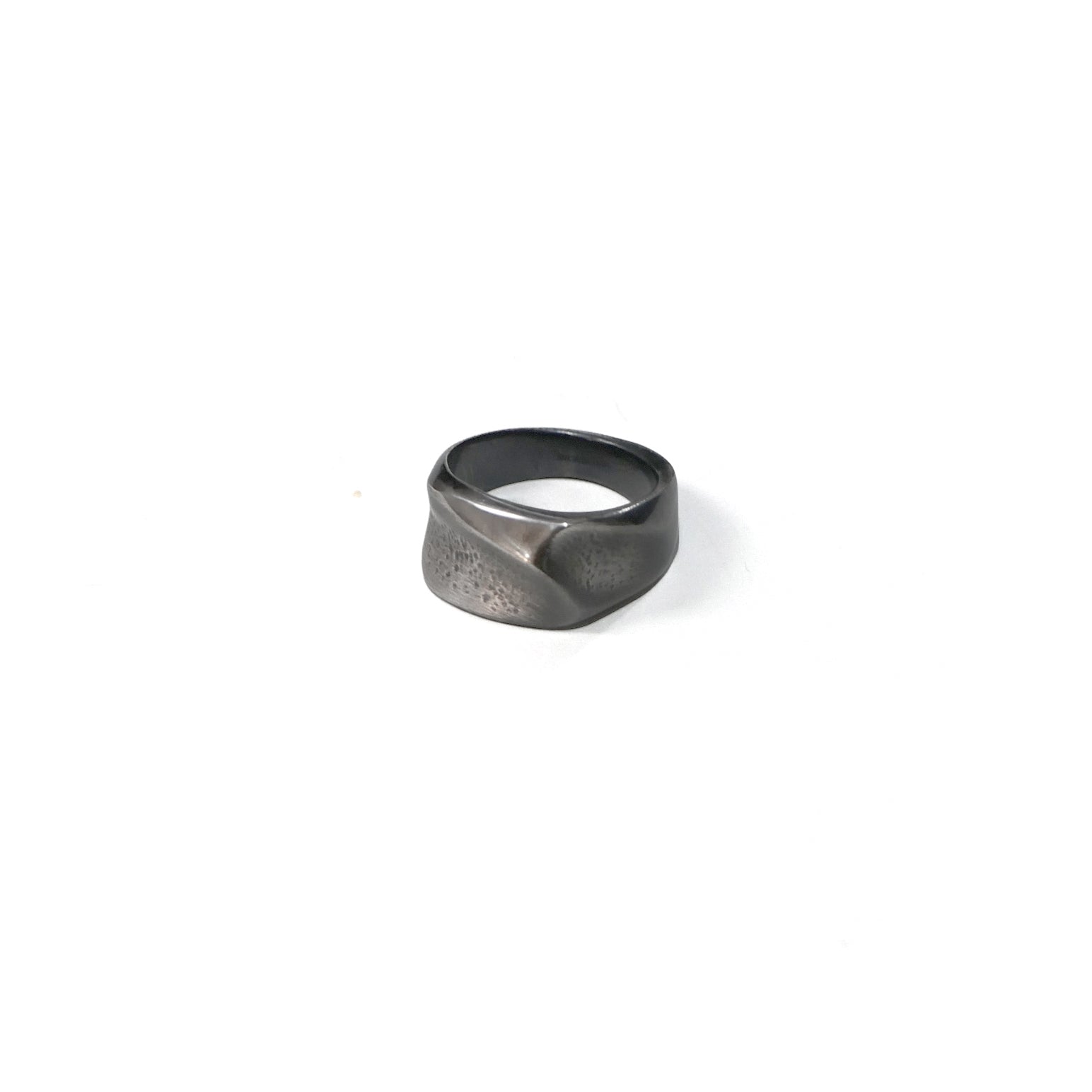 Whetstone Scoop Imprint Signet Ring