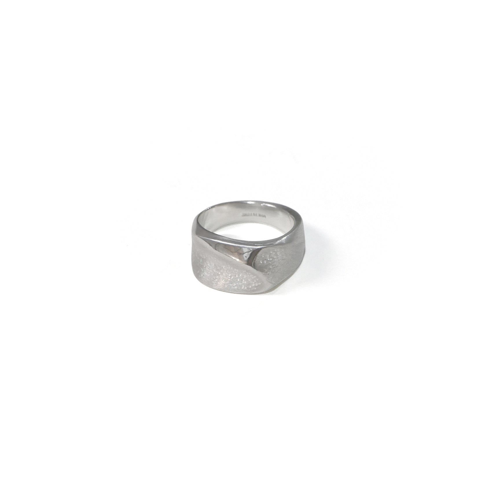 Whetstone Scoop Imprint Signet Ring