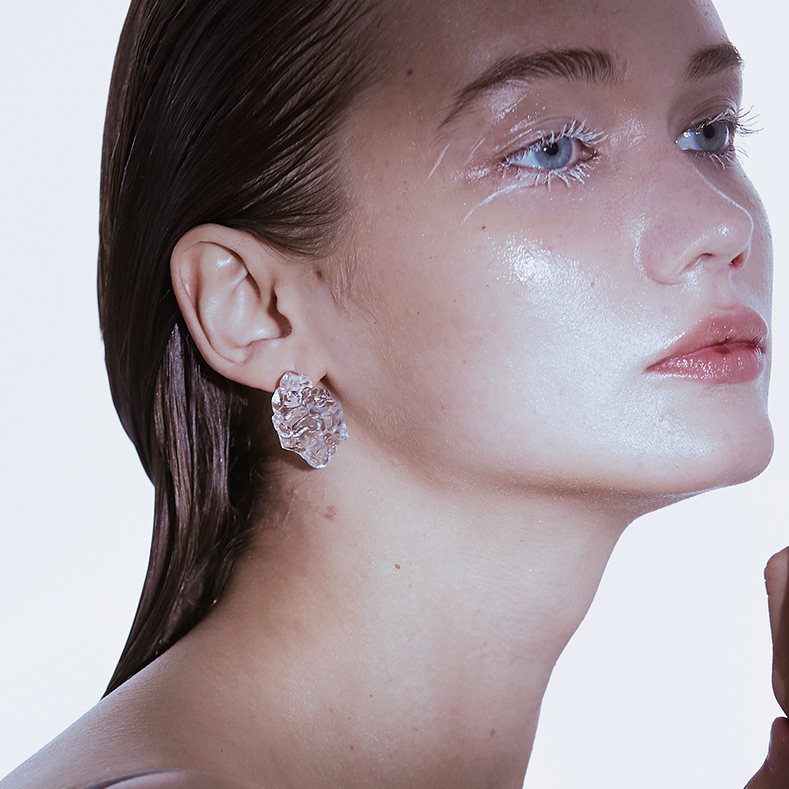 'Diamond Fossil' Resin Ore Earrings - Sphinxy - ALSOLIKE