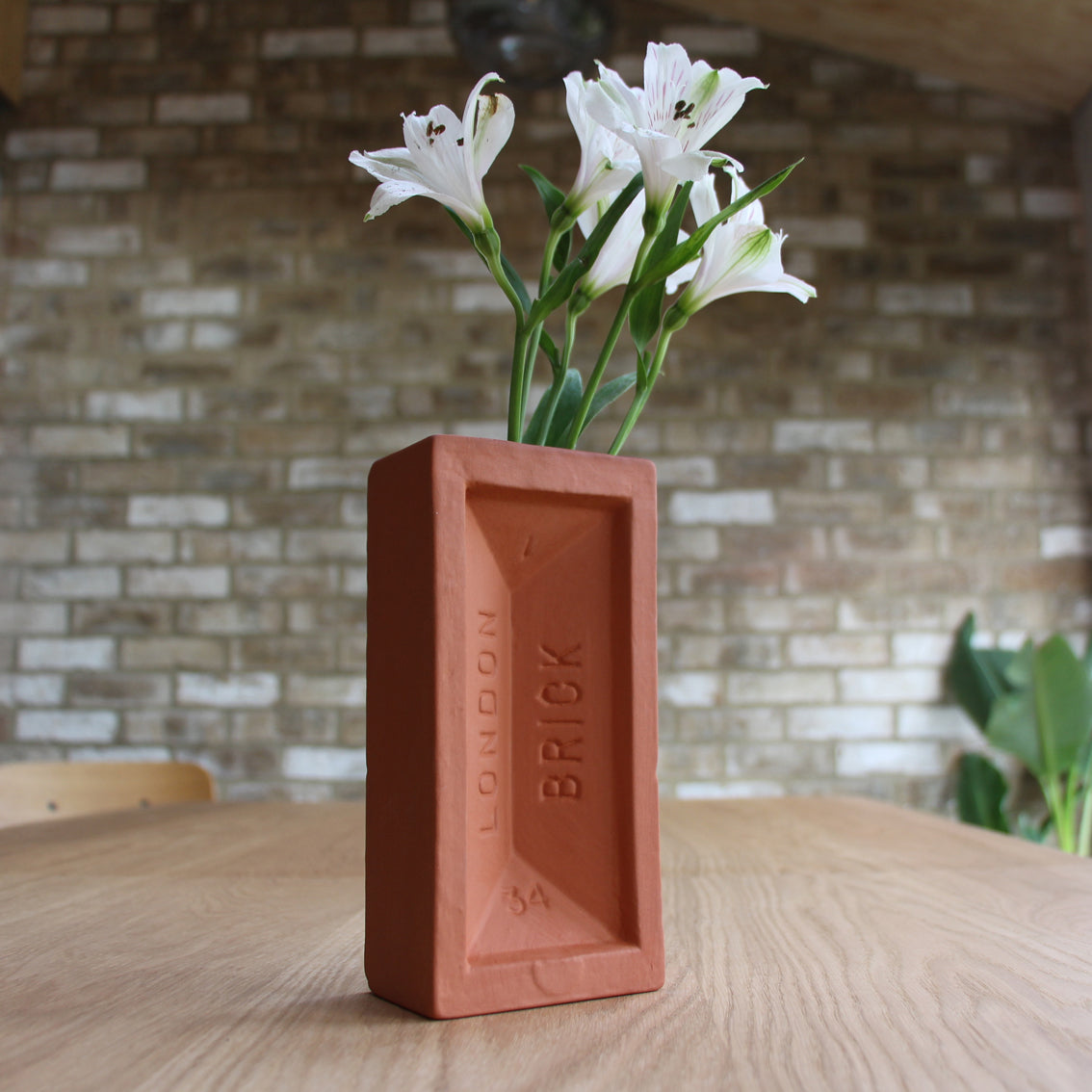 StolenForm London Brick Vase Terracota - ALSOLIKE