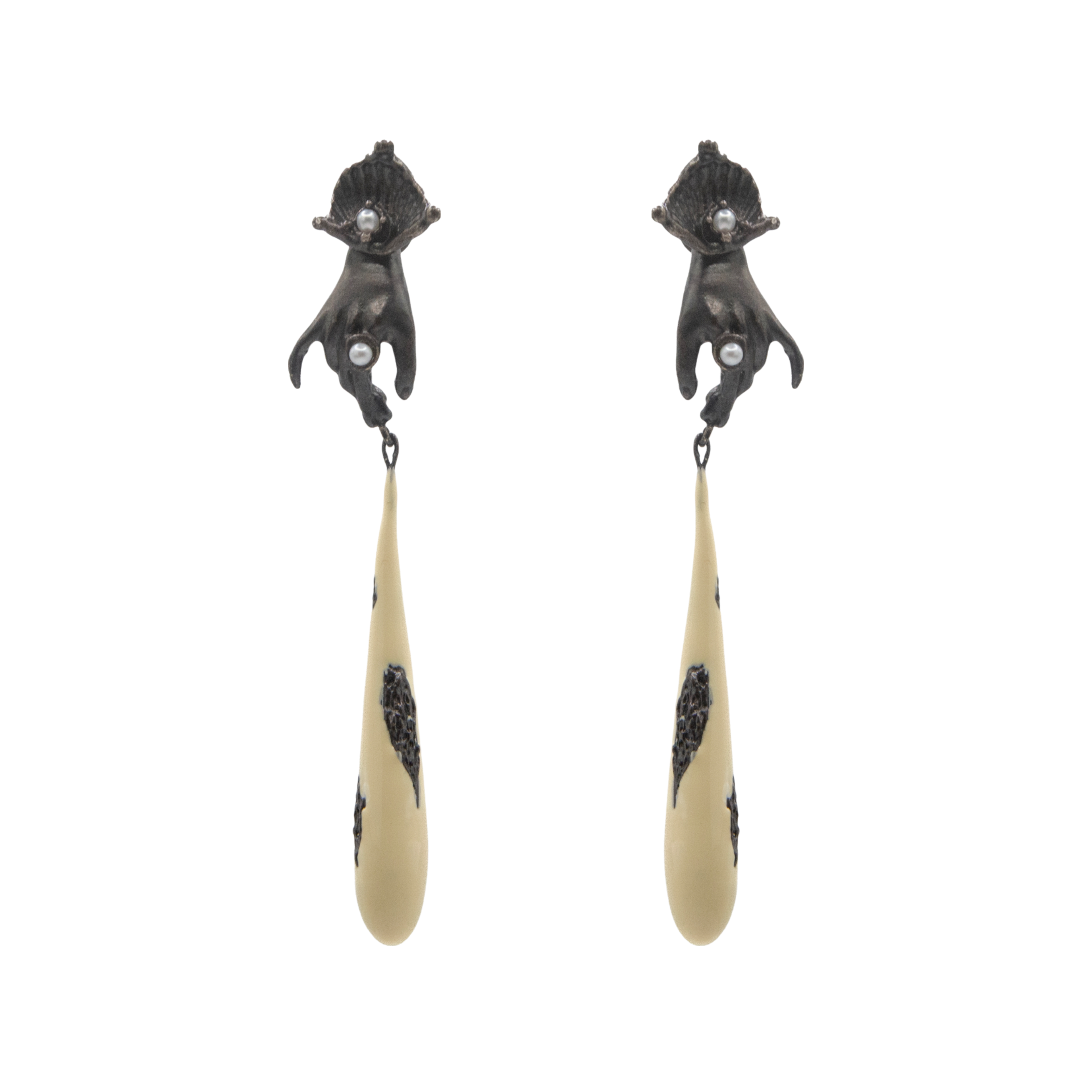 HAND EARRINGS WITH WHITE ENAMEL - ALSOLIKE