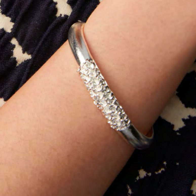 Luna-mi Metal Weaving Bangle