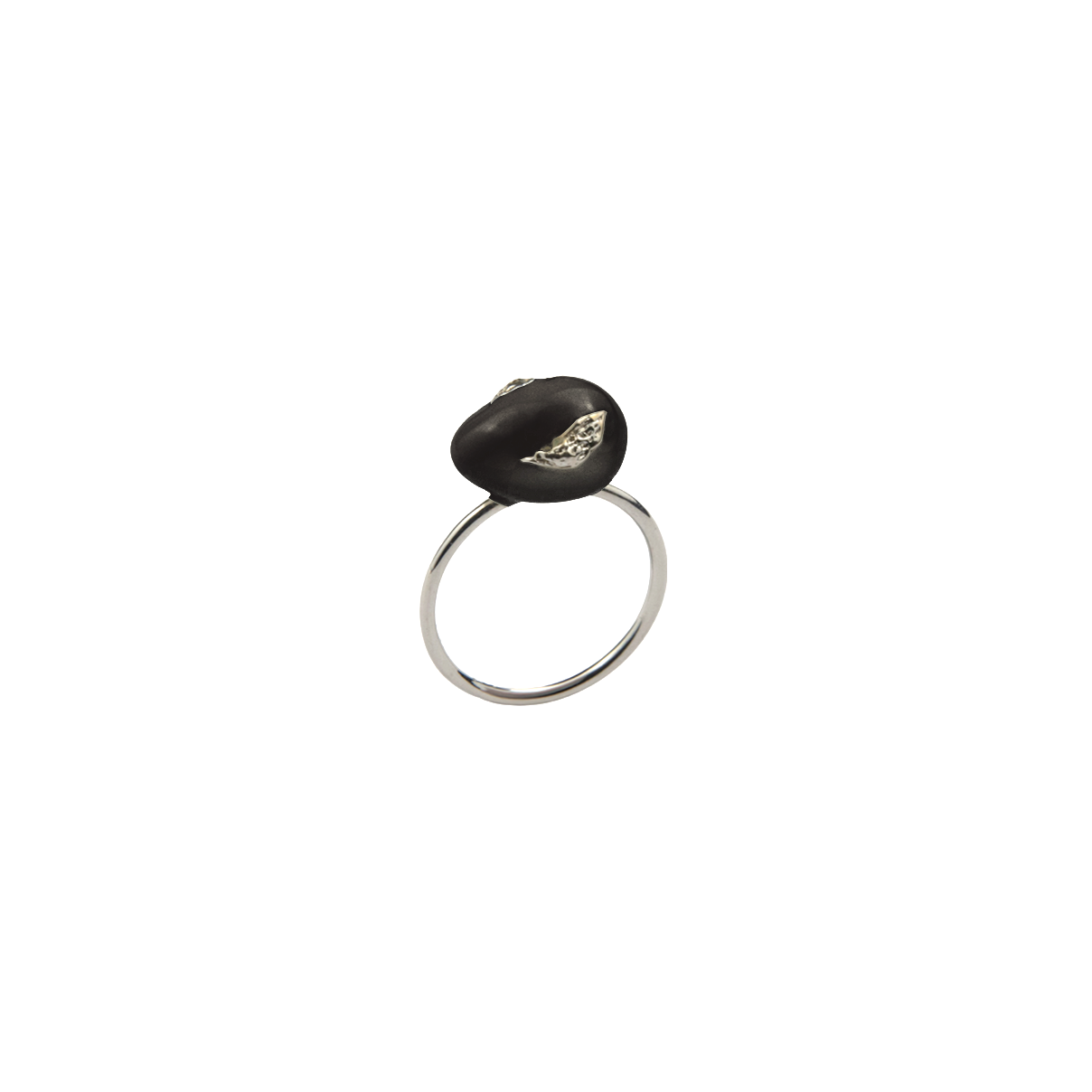 Hanying Small Oval Enamel Ring (Black)