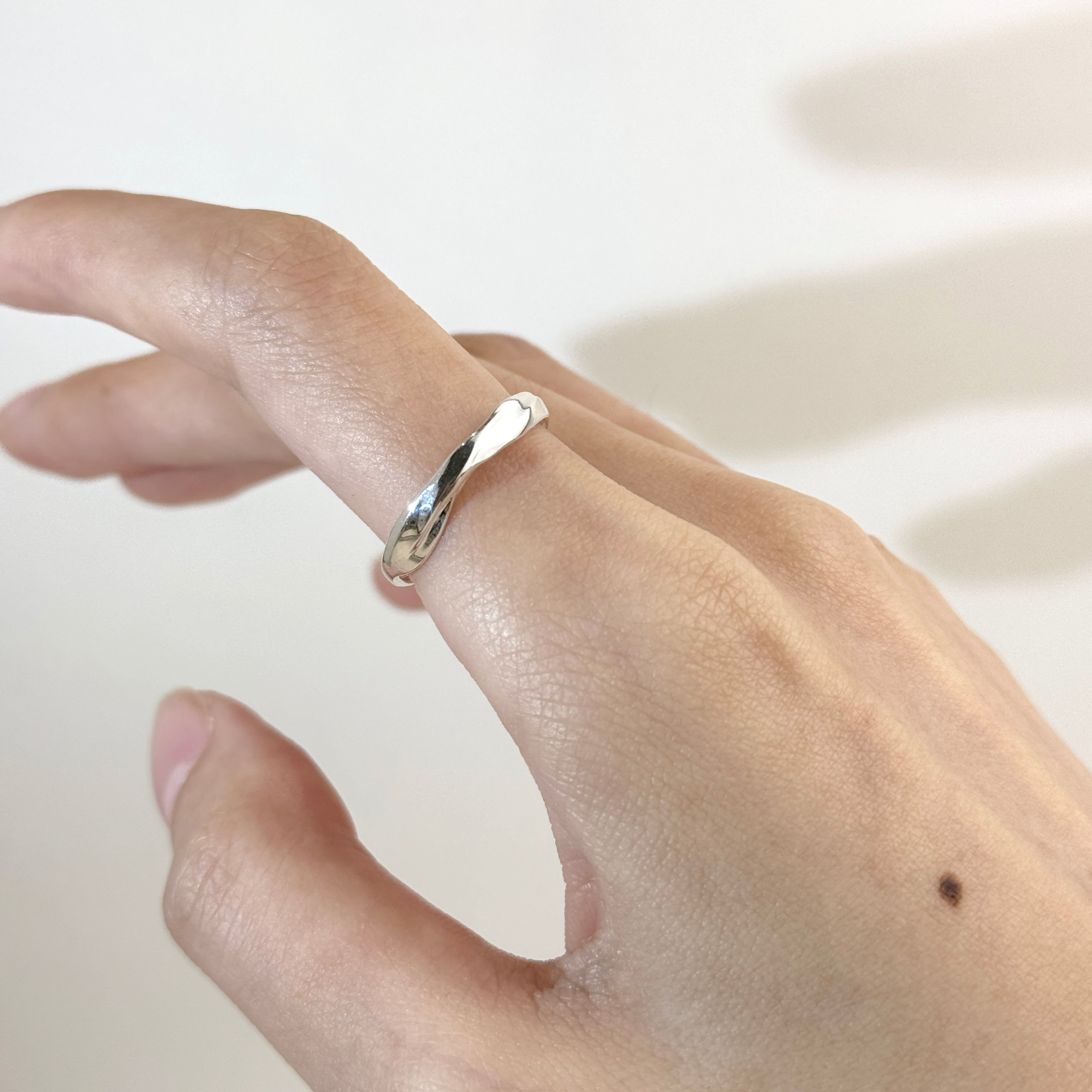 Alsolike Eternal Circle Thin Ring