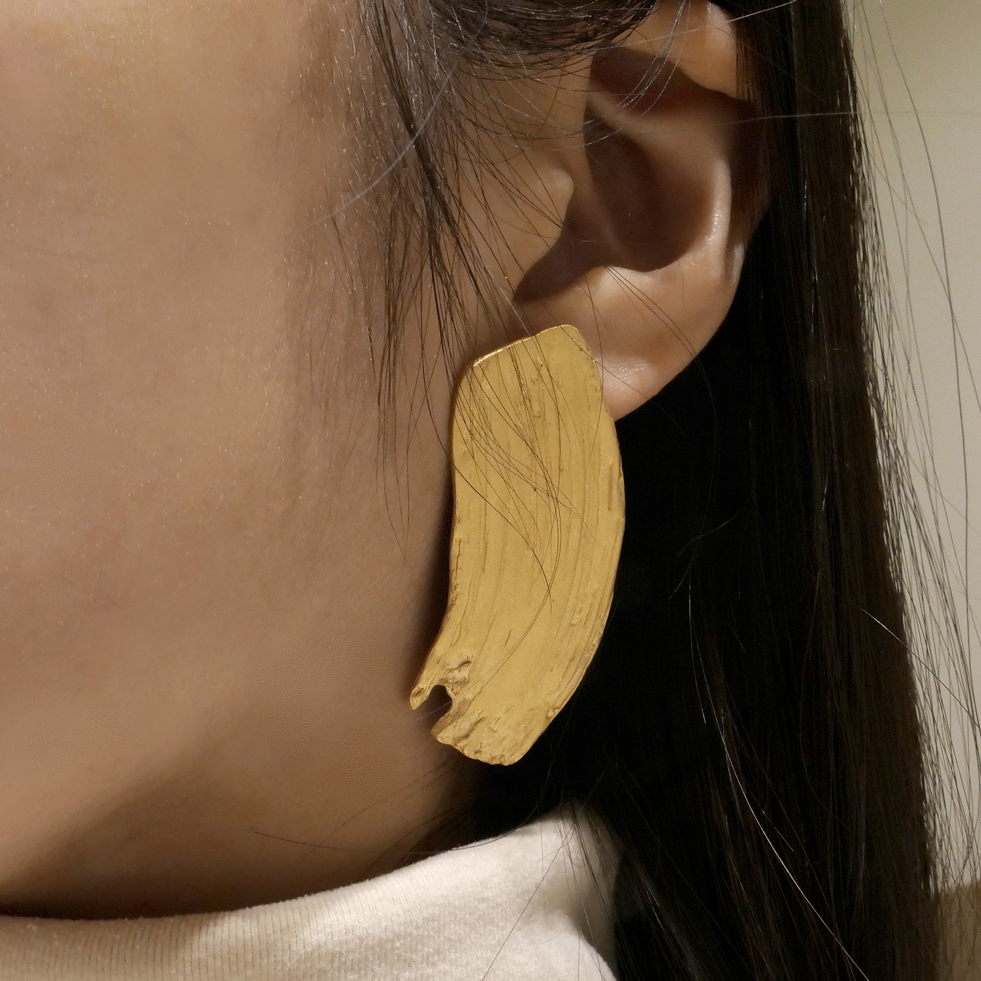 Mass Lee Portrait Earrings Goldplated